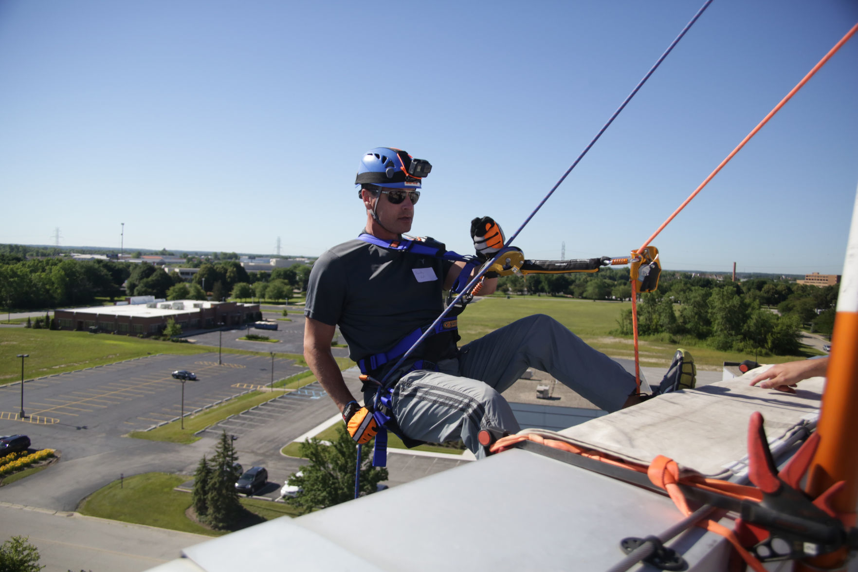 Lake Area United Way Rappelling